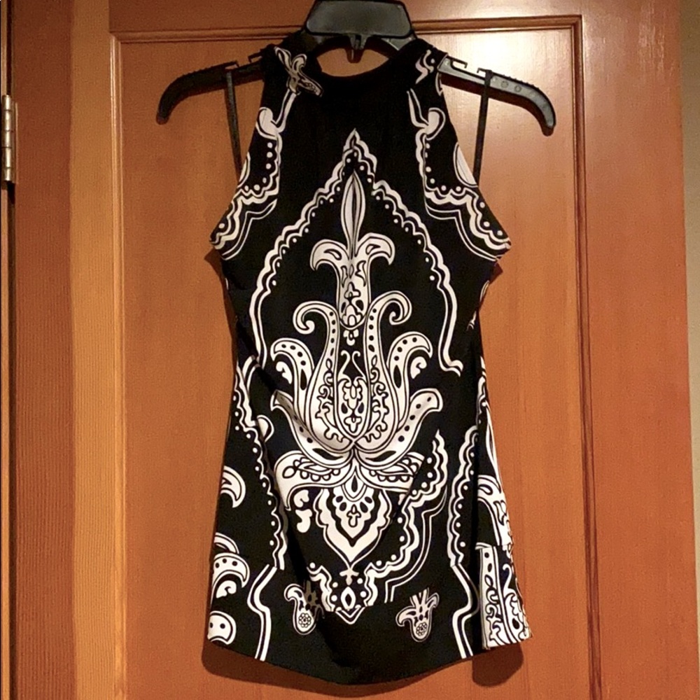 White House Black market top